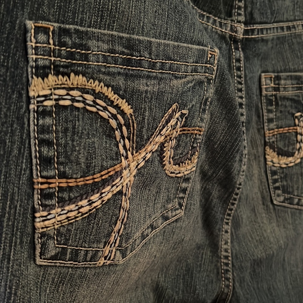 Maurice’s High Rise Bootcut Jean - Picture 4 of 4